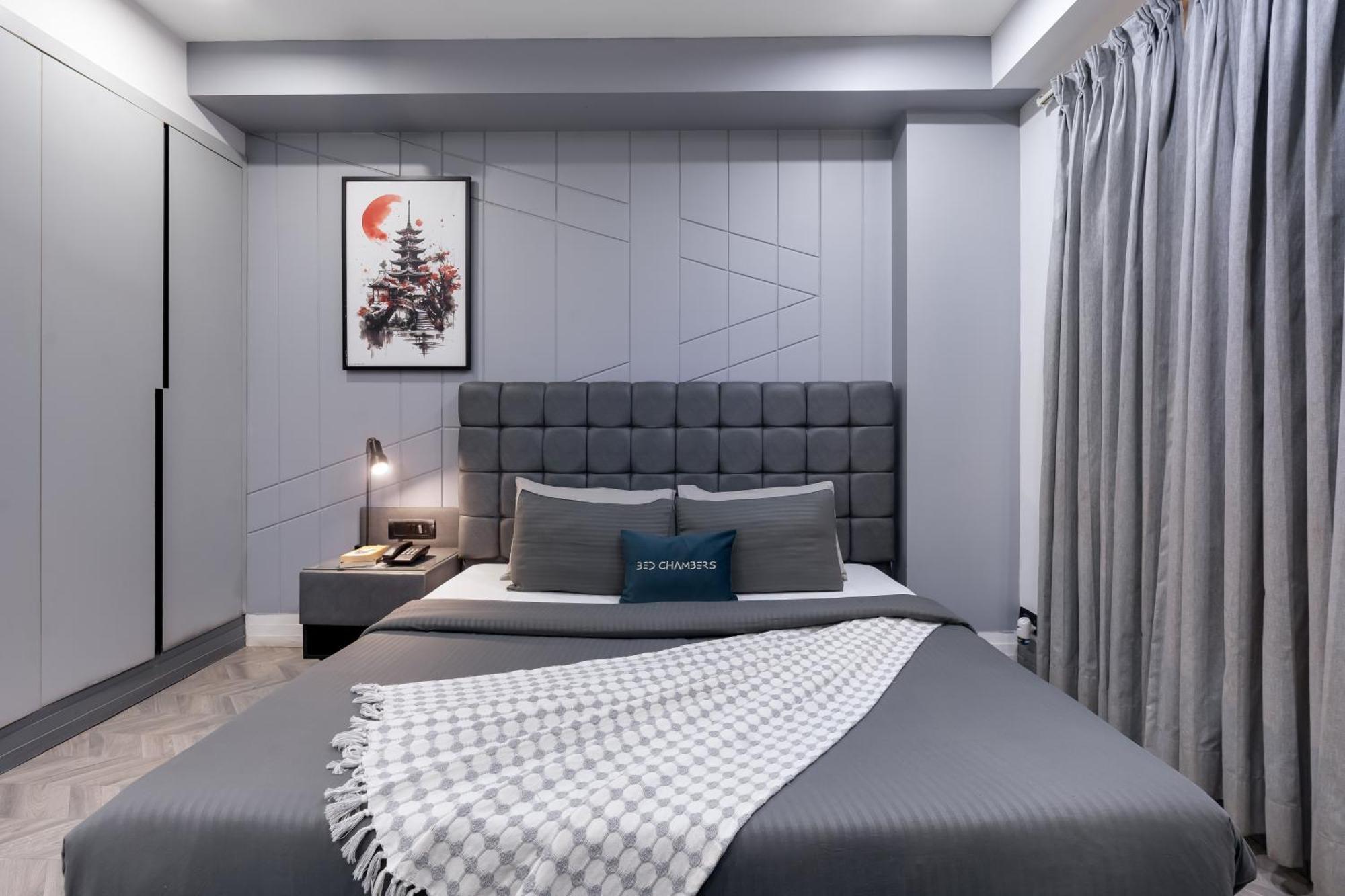 Bedchambers Serviced Apartments - Cyber City คูร์เคาน์ ภายนอก รูปภาพ